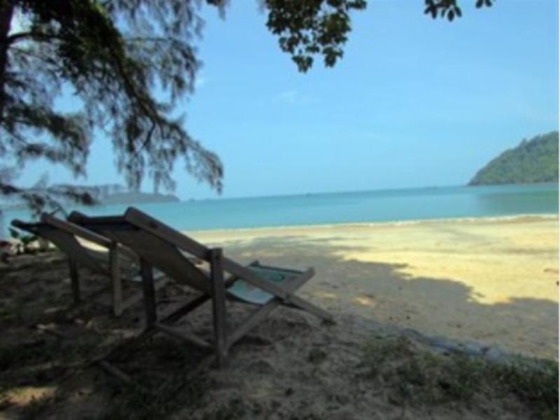 Chomjan Resort Koh Phayam Exteriör bild