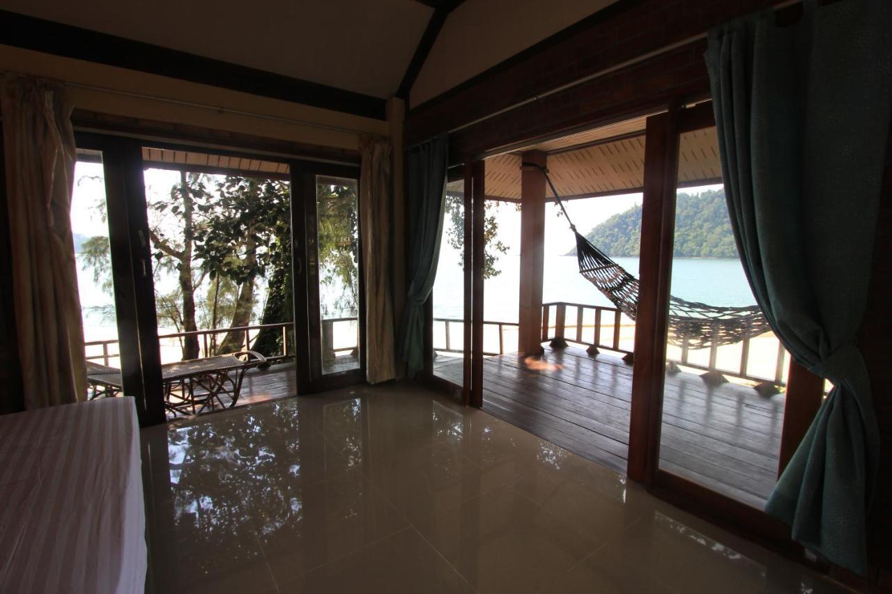 Chomjan Resort Koh Phayam Exteriör bild